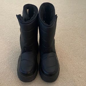 Snow Boots